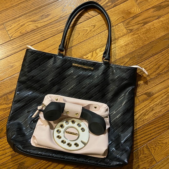 Rare Betsy Johnson ☎️ Phone Tote Purse - Picture 1 of 10